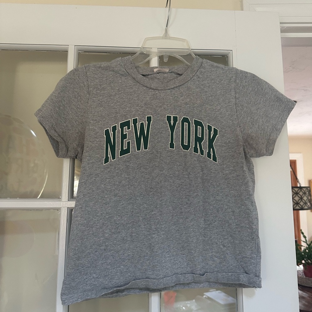 John Galt “New York” Graphic Crop Top (OS)